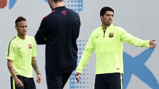 Neymar nutmegs Luis Suarez in training... well sort of