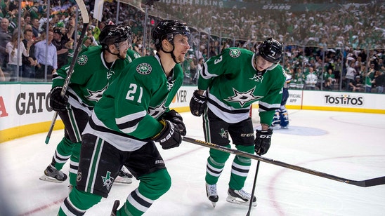Stars look to extend series lead over Blues in Game 2