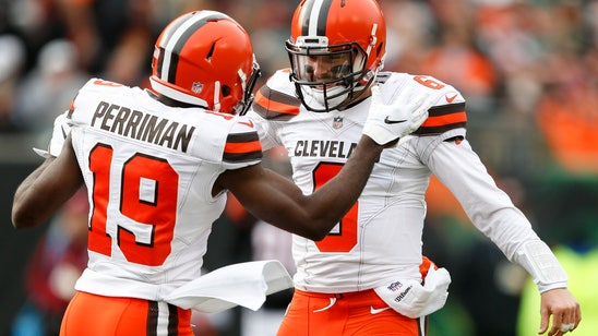 Mayfield has 4 TDs, Browns rout Bengals 35-20 for road win