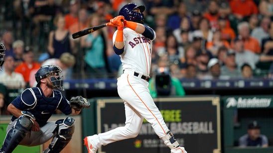 Gonzalez’s homer helps Astros down Mariners 7-0