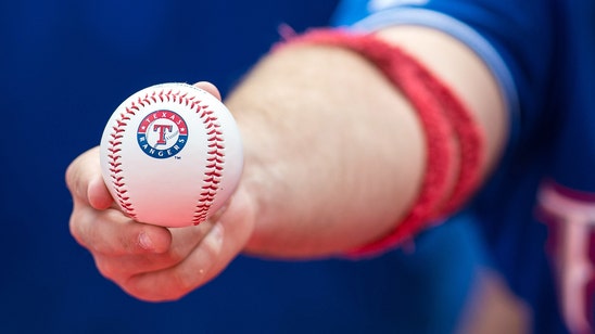 Rangers add lefty Faulkner to bullpen