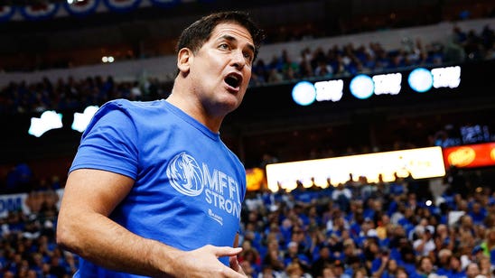 NBA fines Mark Cuban for free agency comments