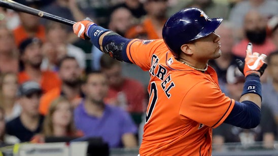 Yuli Gurriel agrees to $8.3M, 1-year deal with Astros