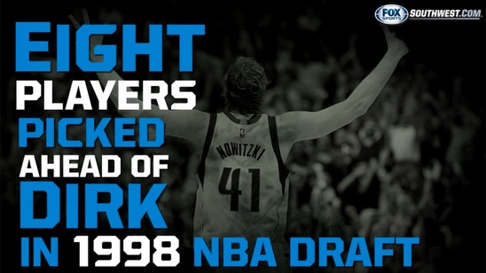 Who was picked ahead of Dirk Nowitzki in the NBA Draft?