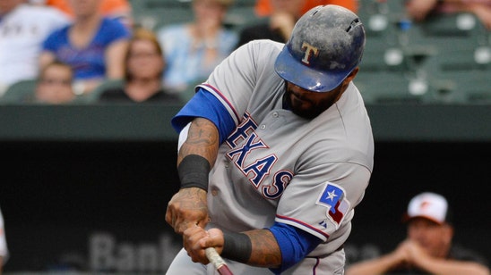 Rangers score two in 9th to beat Orioles
