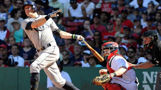 Rays hold on after rally to beat Red Sox, avoid sweep