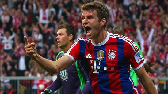 Bayern's Muller does hilarious Cristiano Ronaldo impersonation
