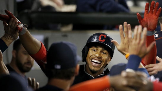 Lindor, Ramirez power Indians over White Sox, 6-4