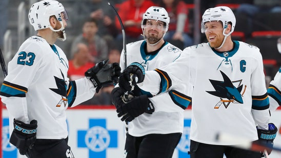 Pavelski has hat trick in Sharks’ 5-3 win over Red Wings