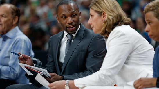Lynx assistant James Wade hired as Chicago Sky coach