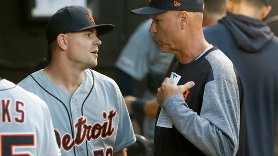 Tigers place Jones on IL, recall Reyes