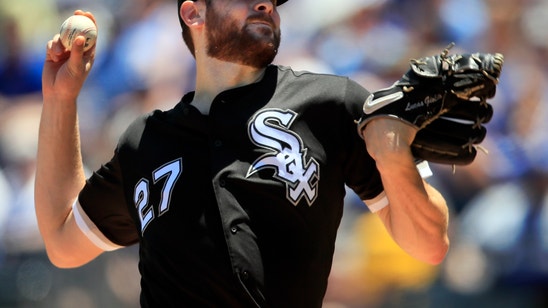 Giolito dominant in 7th straight win as White Sox top Royals