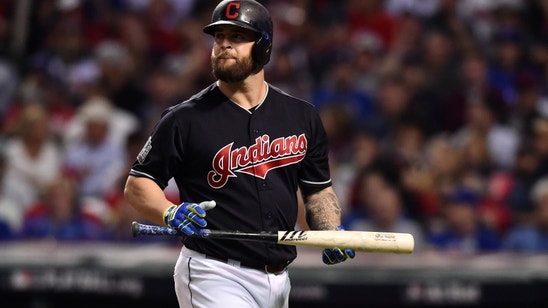Texas Rangers Getting Aggressive in Pursuit of Mike Napoli