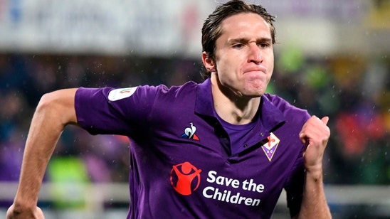 Chiesa nets hat trick as Fiorentina routs Roma 7-1 in cup