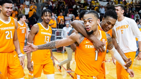 Turner’s buzzer-beater gives No. 17 Vols win over No. 20 VCU
