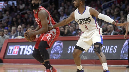 Chris Paul will meet with the Houston Rockets