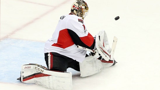Ottawa Senators Extend Backup Goalie Mike Condon