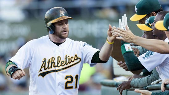 Milwaukee Brewers claim Stephen Vogt, improve backstop situation