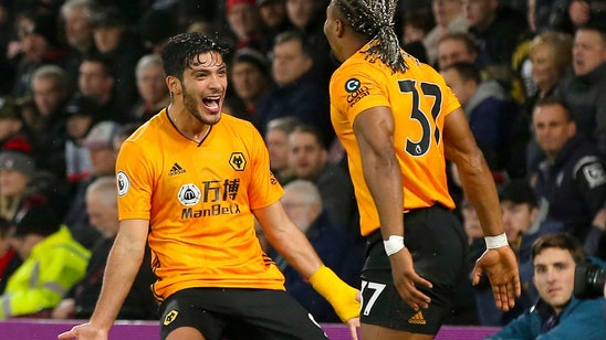 Jimenez keeps up hot streak as Wolves win at Bournemouth 2-1