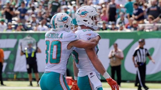 Tannehill, Dolphins top Darnold, mistake-prone Jets 20-12