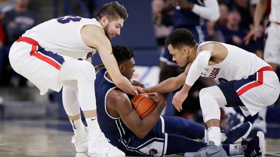 Norvell helps No. 5 Gonzaga beat Loyola Marymount