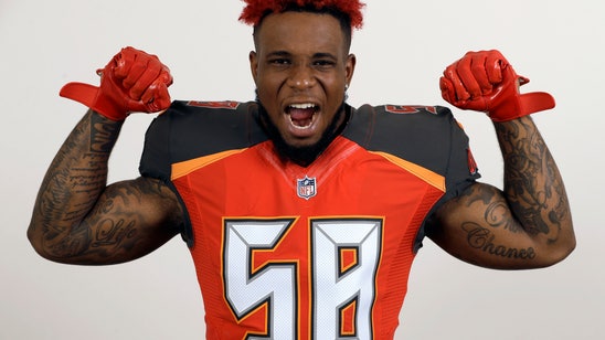 AP Source: 49ers agree to $54M deal with LB Kwon Alexander