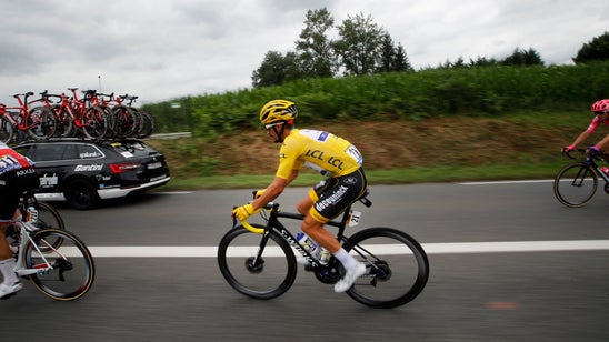 At Tour, struggling champ Thomas no longer touching the sky