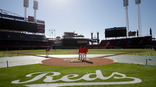 Reds Double-A players get stuck in an elevator