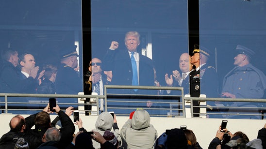 Trump cheered by fans at annual Army-Navy game