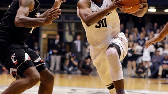 Martin's bench work leads Butler past Cincinnati 75-65 (Dec 10, 2016)