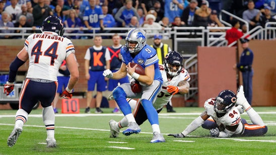 Lions win again, but Stafford's finger a concern