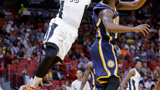 Whiteside gets 26 points, 22 boards as Heat top Pacers 95-89 (Dec 14, 2016)