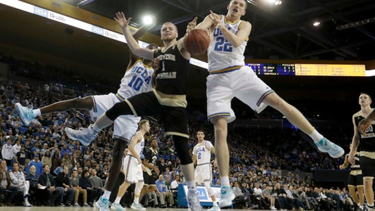 No. 2 UCLA improves to 13-0 heading into Pac-12 opener (Dec 21, 2016)