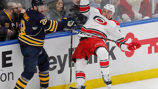 Skinner, Faulk score for Hurricanes in 2-1 win over Sabres (Dec 22, 2016)