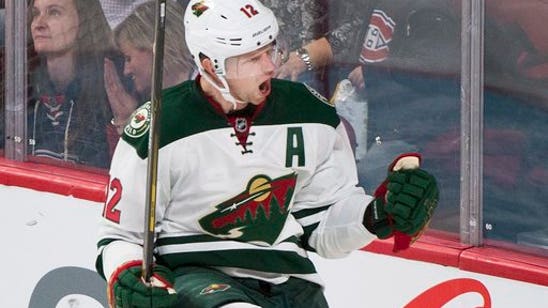 Staal helps Wild win ninth straight game, beat Canadiens 4-2 (Dec 22, 2016)