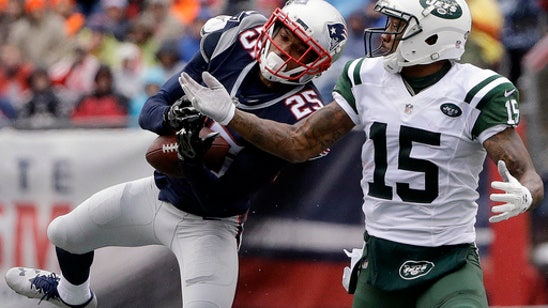 Patriots rolling, Jets faltering as regular season nears end