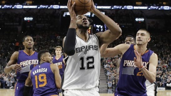 Aldridge's 27 help Spurs beat Suns in Leonard's absence (Dec 28, 2016)