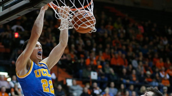 No. 2 UCLA rebounds with a 76-63 victory over Oregon State (Dec 30, 2016)