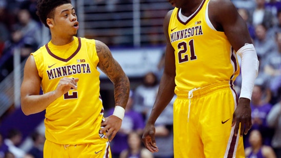 Coffey, Mason lead Minnesota over Northwestern 70-66 (Jan 05, 2017)