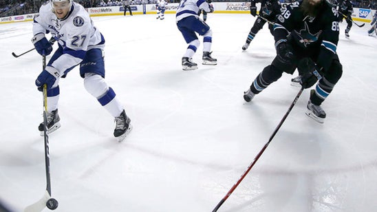 Couture lifts Sharks past Lightning 2-1 (Jan 19, 2017)