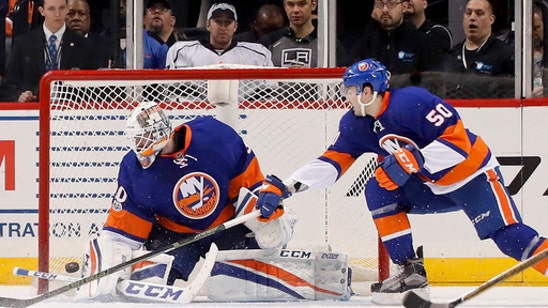 Lee scores 2 power-play goals, Islanders beat Kings 4-2 (Jan 21, 2017)