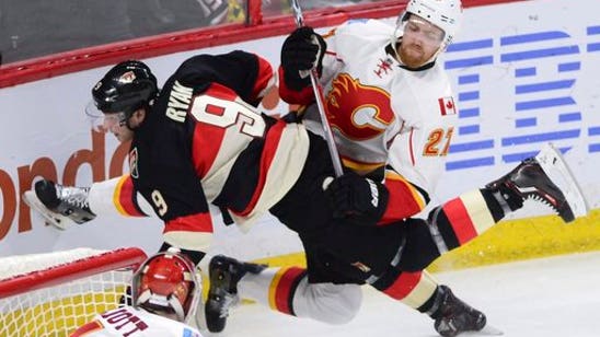 Gaudreau scores late in OT, Flames edge Senators to end skid (Jan 26, 2017)
