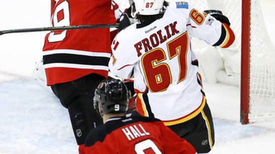 Brodie's career-high 4 assists help Flames blaze past Devils (Feb 03, 2017)