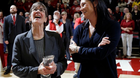 Pac-12 women likely in for a close finish