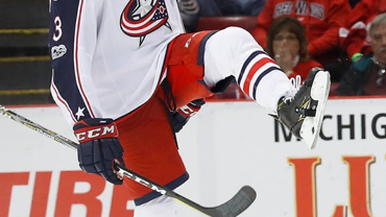 Jones scores in OT to lift Blue Jackets over Red Wings (Feb 07, 2017)