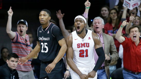 No. 25 SMU snaps No. 11 Cincinnati's 15-game win streak (Feb 12, 2017)