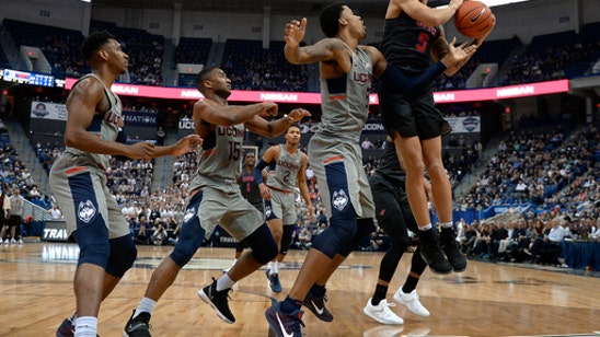 Milton scores 20 to help No. 15 SMU beat UConn (Feb 25, 2017)