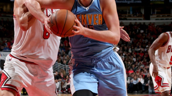 Jokic has triple-double as Nuggets surge past Bulls, 125-107 (Feb 28, 2017)