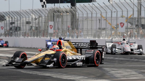 Bourdais wins IndyCar opener in St Petersburg in major upset