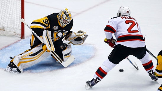 Crosby leads injury-ravaged Penguins to 6-4 win over Devils (Mar 17, 2017)